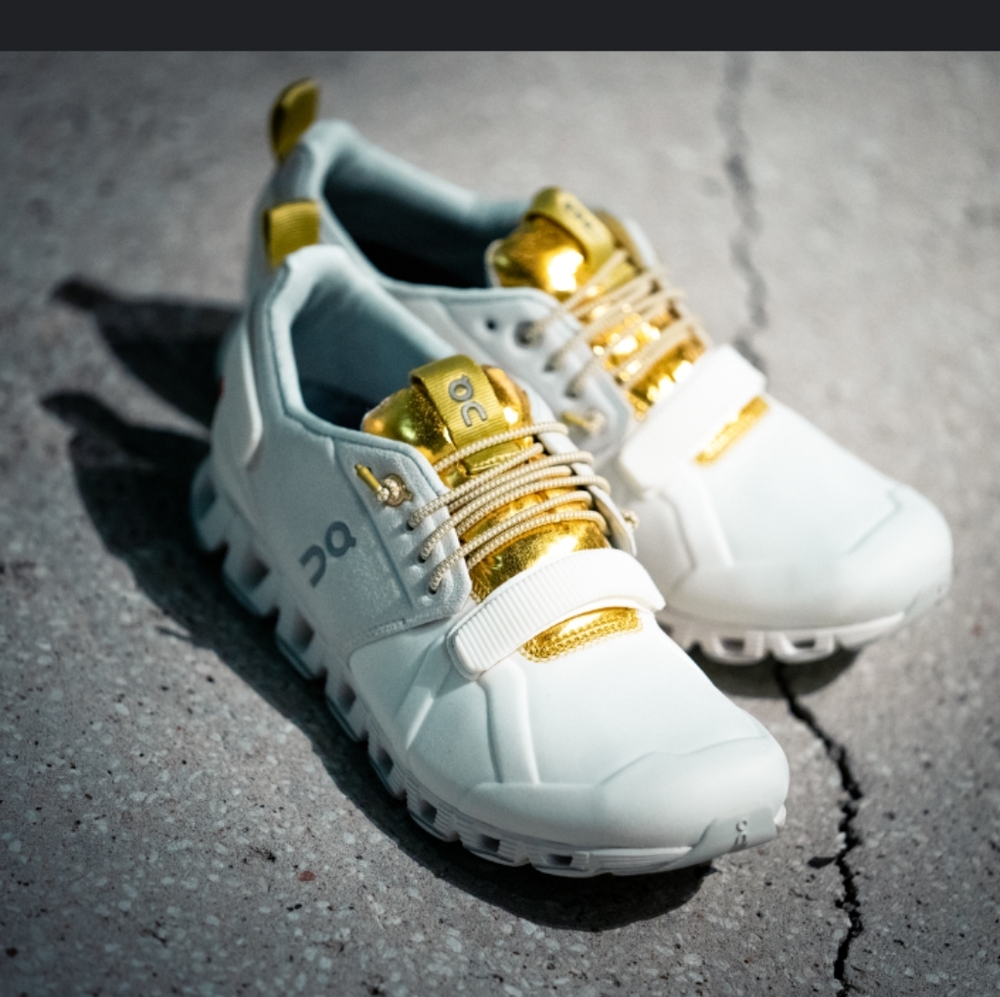 On cloud Limited Edition edge Moon 7.5